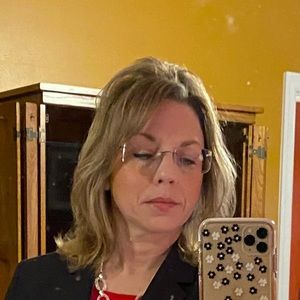 Meet your Posher, Dawn